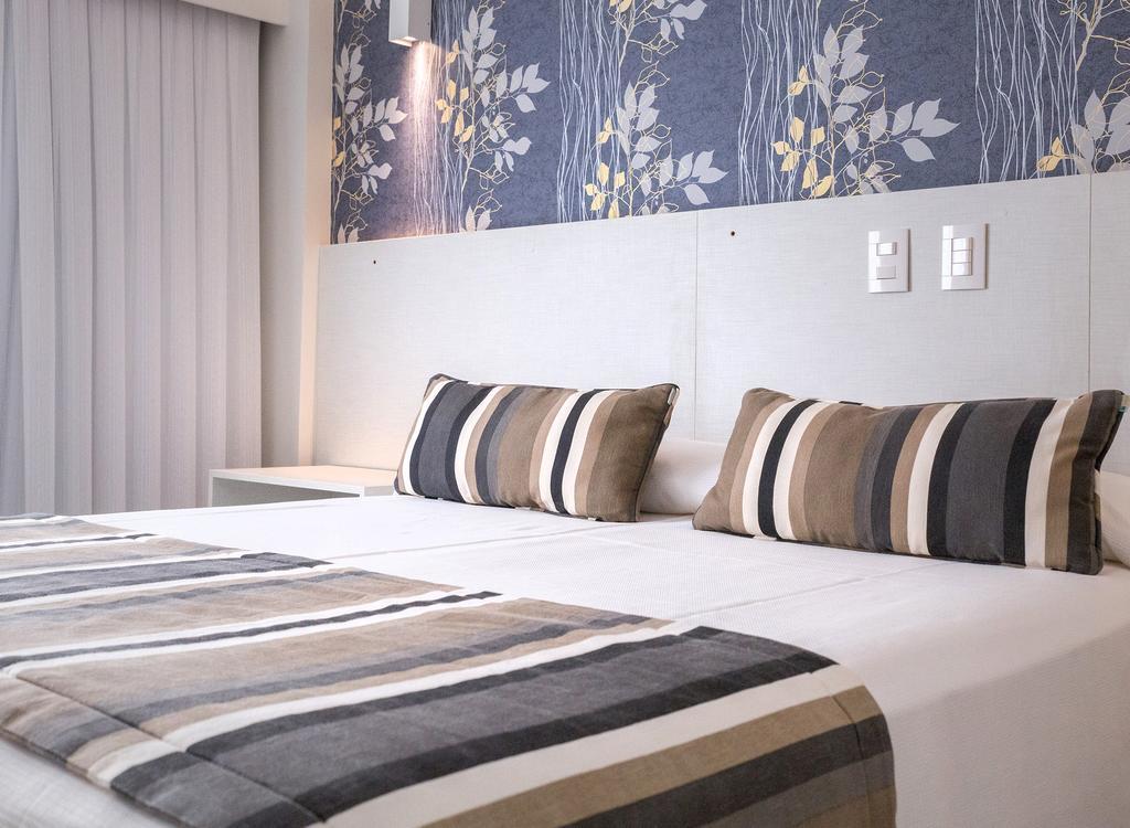 Girassol Plaza Hotel